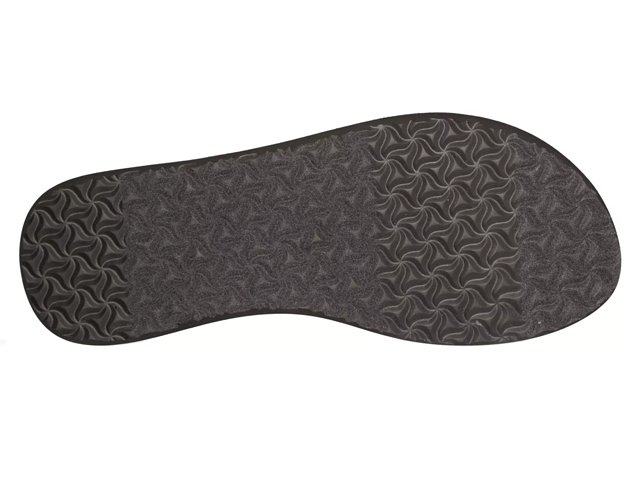 olowahu patterned flip flop