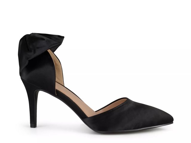 Journee Collection Tanzi Pump