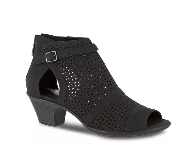 Easy Street Carrigan Bootie
