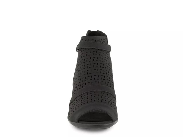 Easy street carrigan bootie online