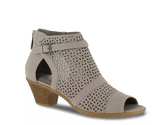 Easy Street Carrigan Bootie