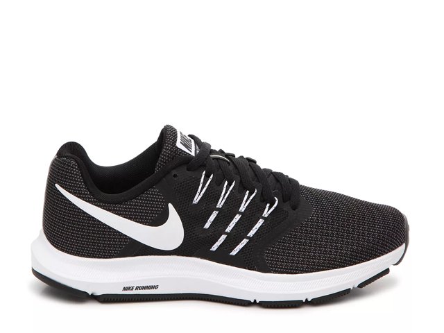 Nike Run Swift Lightweight Running Shoe - Women's | DSW