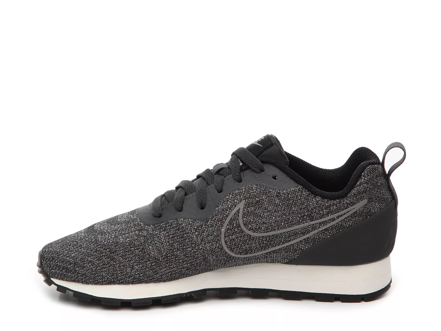 nike md runner 2 women's