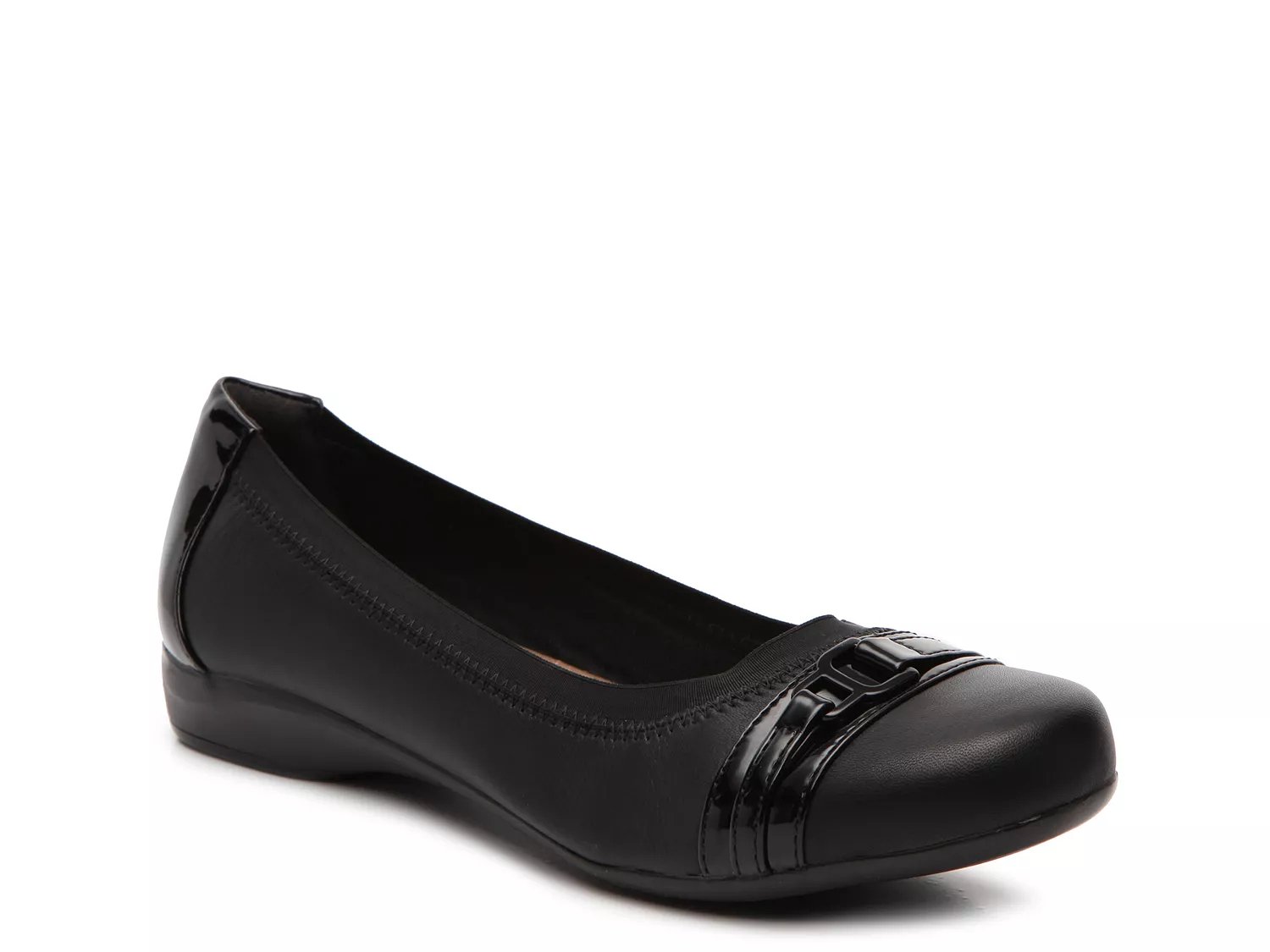 clarks flats dsw