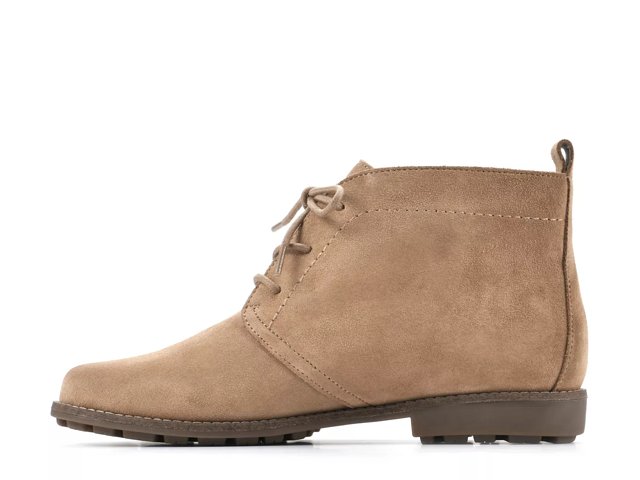 White mountain chukka boots discount