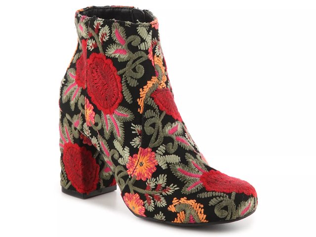 mia pull on bootie