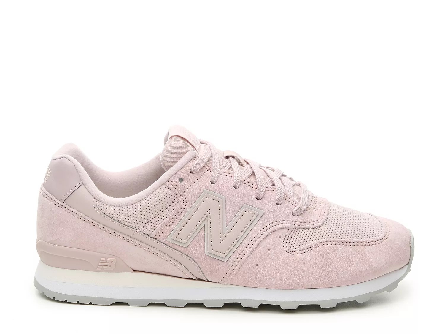 new balance women 696