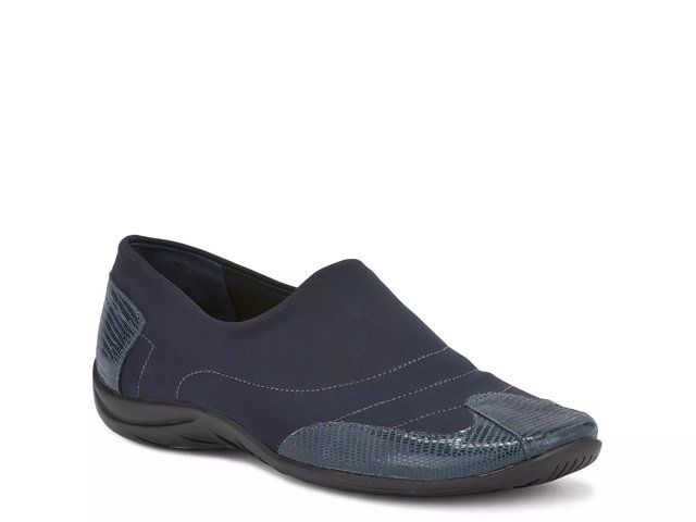 Dsw slip resistant shoes womens discount
