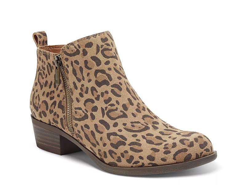 Shop Women s Clearance Booties DSW