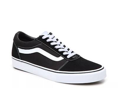 Vans Women's Ward Low Vulcanized Skate Shoes