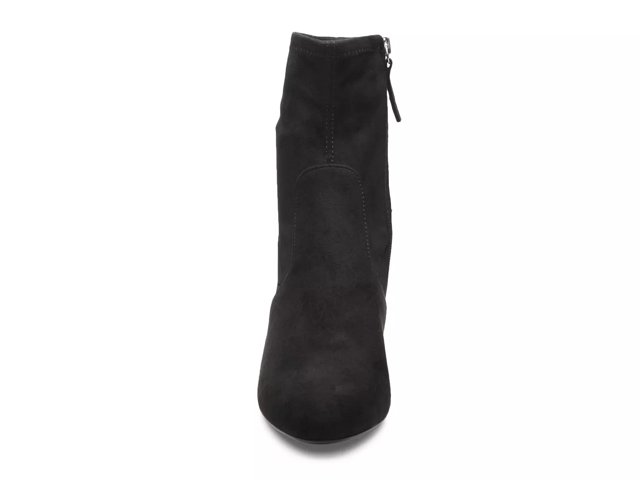 tackle sock bootie in bone leather steve madden