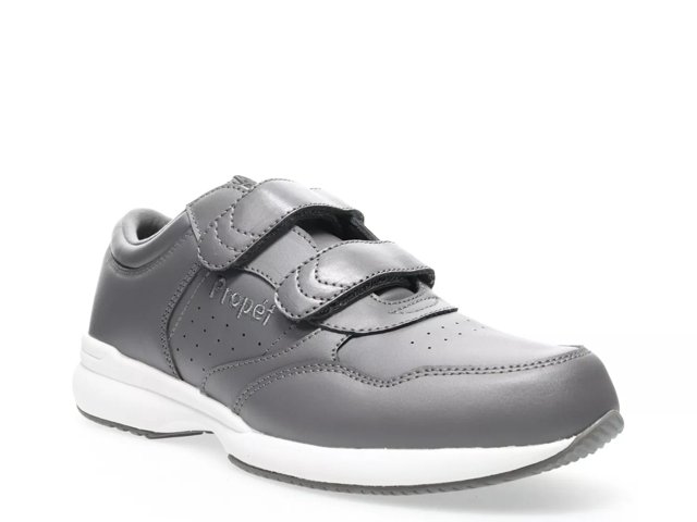 Dsw velcro shoes 2025