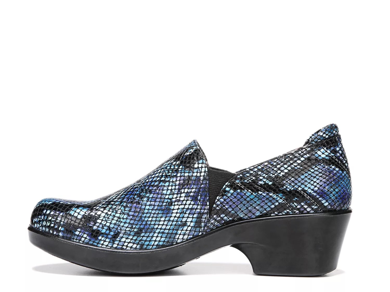naturalizer wayde clog