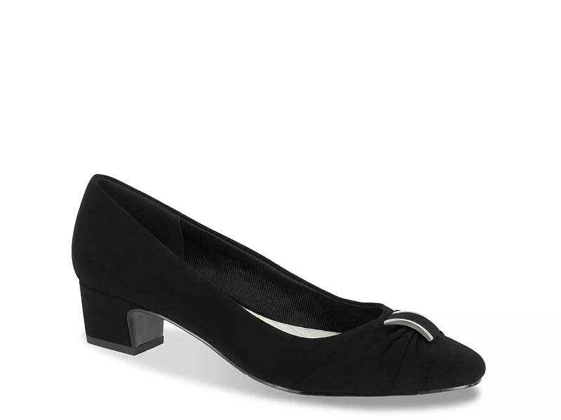 Easy Street Eloise Pump | DSW