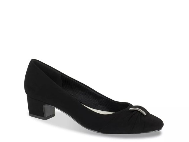 Easy street black pumps sales