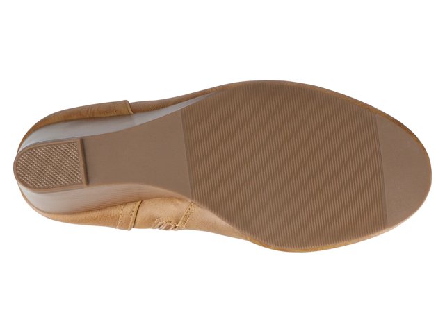Journee Langly Wedge Boot - Free Shipping | DSW