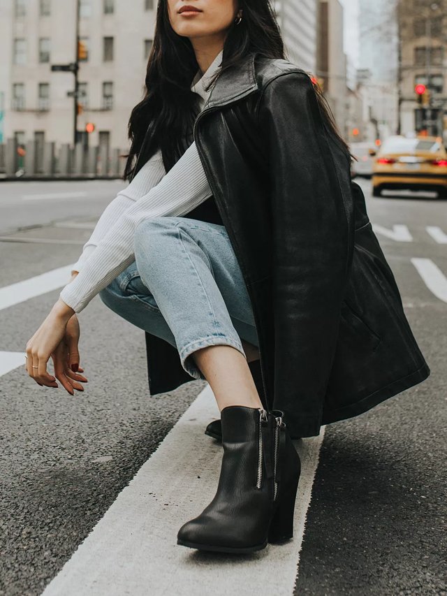 Journee Collection Vally Bootie