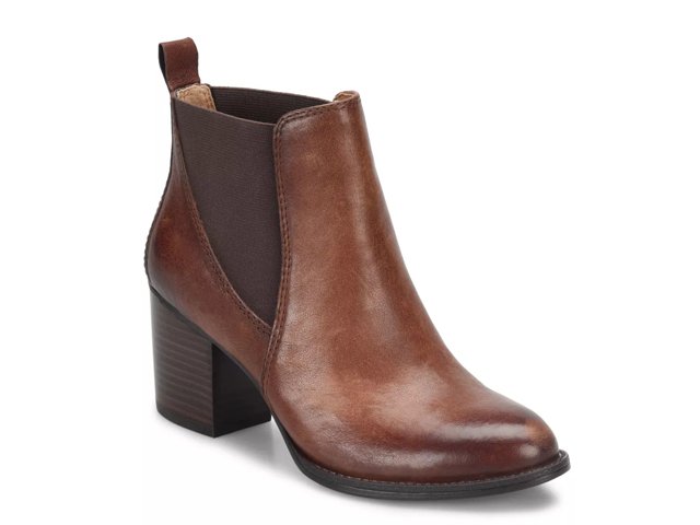 Sofft Welling Chelsea Boot - Free Shipping | DSW