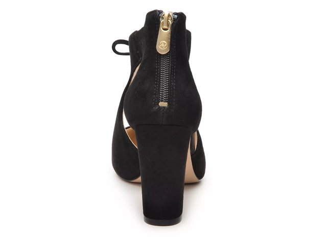 adrienne vittadini nigel shooties