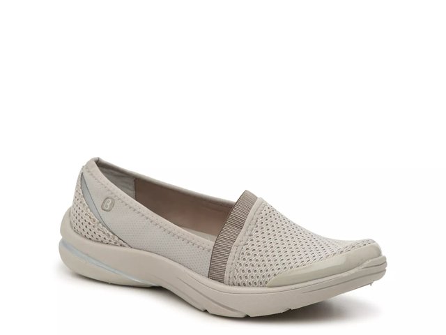 Bzees tennis shoes 2025