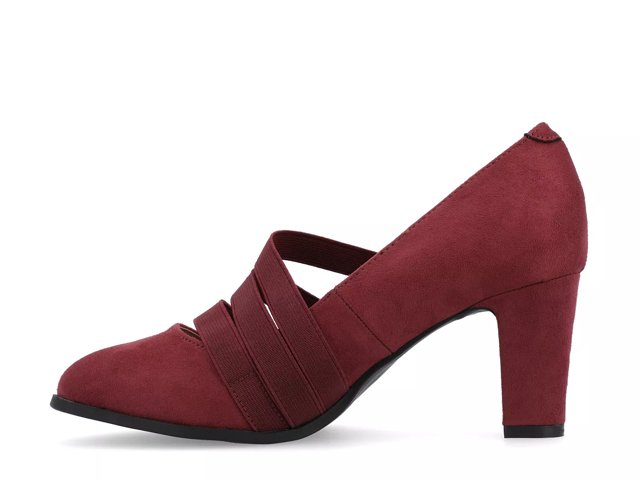Burgundy pumps dsw 2025