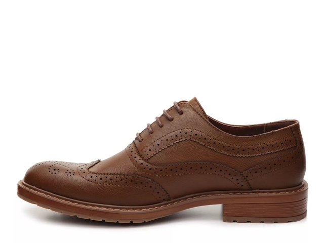 perry ellis wingtip shoes