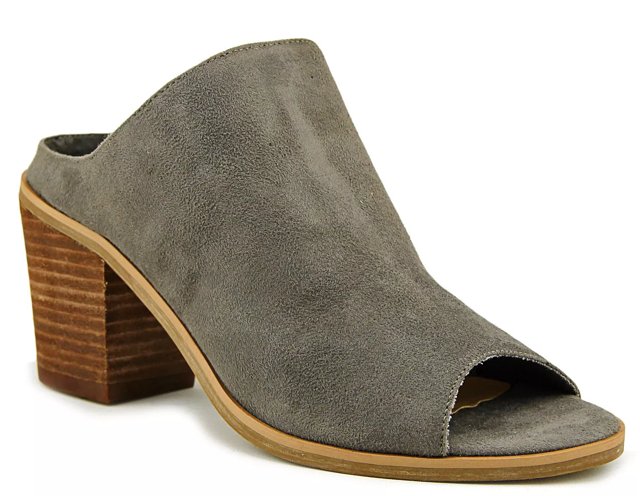 Report sandals clearance dsw