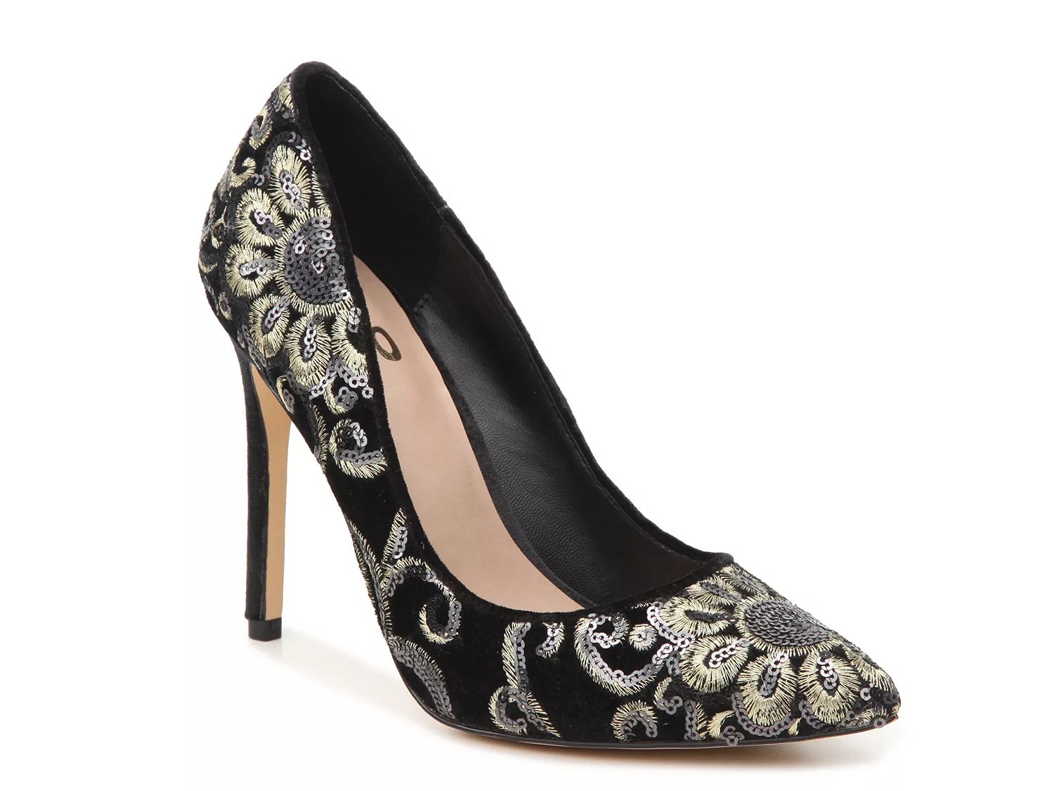 velvet pumps flat
