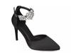 Journee Collection Loxley Pump