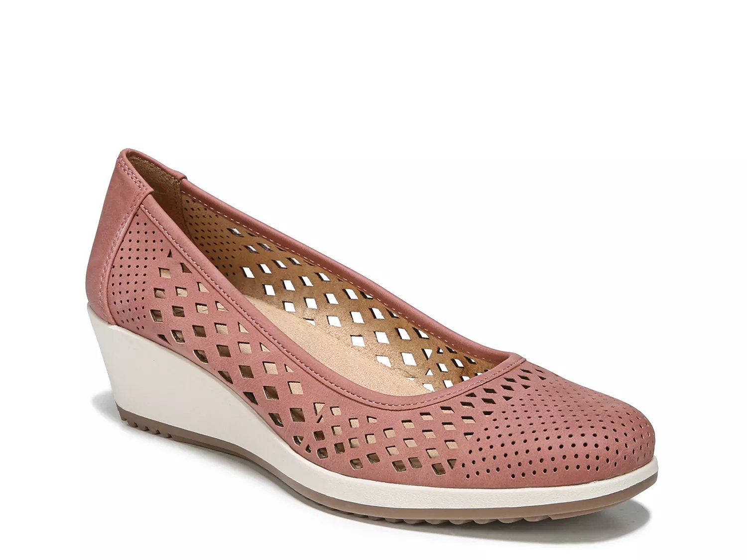 naturalizer brina wedge pumps
