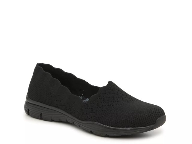 Skechers Seager Scallop Slip On Sneaker