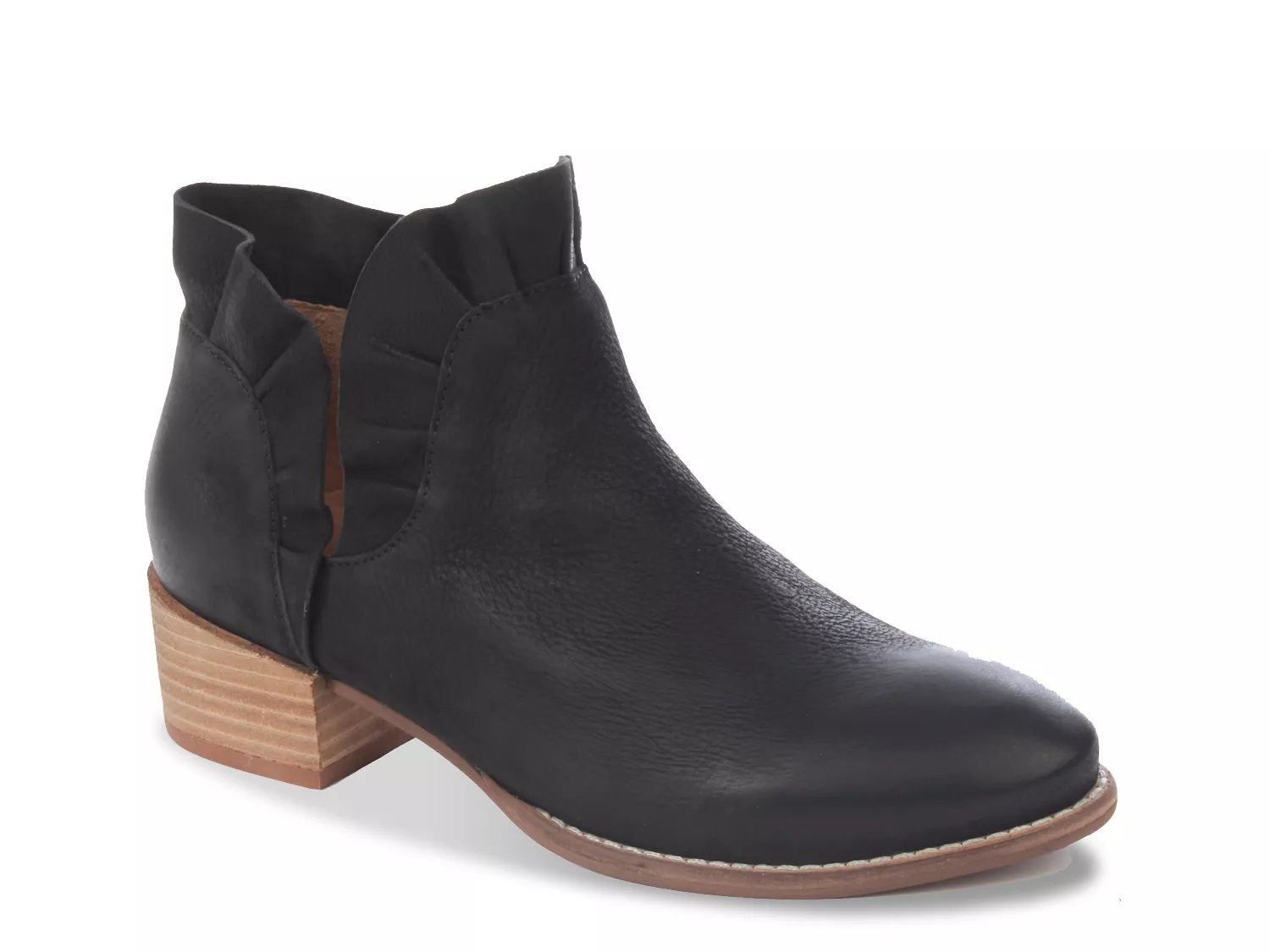 seychelles ruffled ankle booties