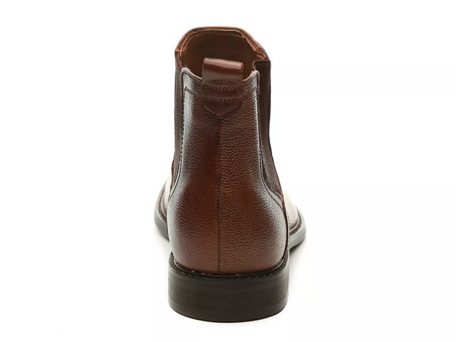 steve madden aziz