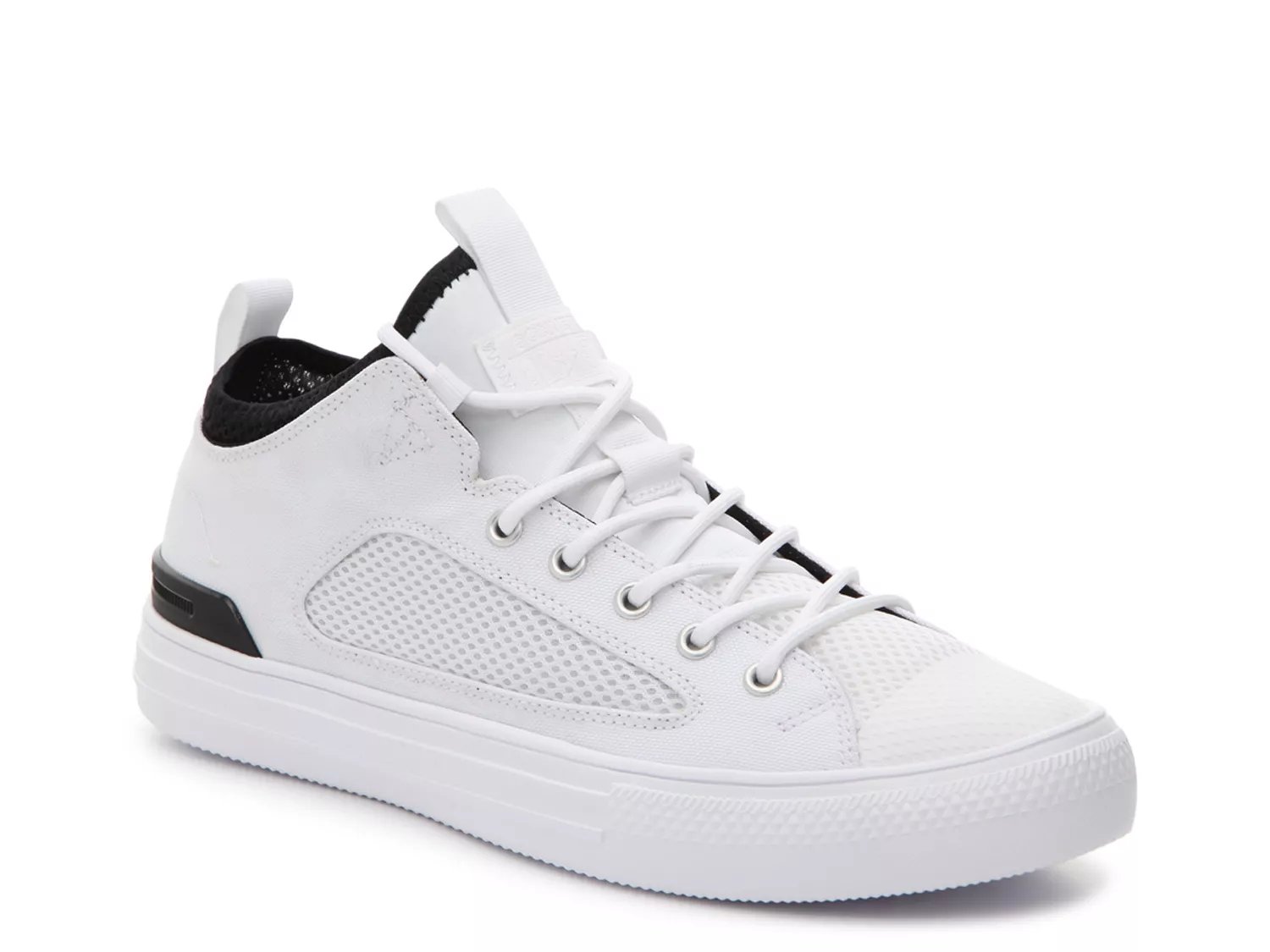 chuck taylor all star ultra mid white