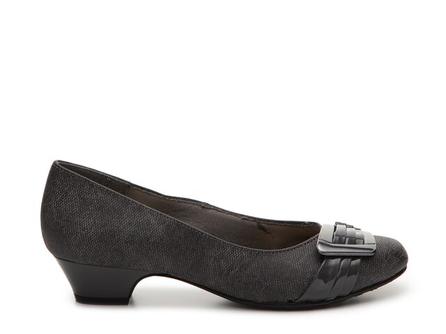 Soft Style Pleats Be With You Pump | DSW