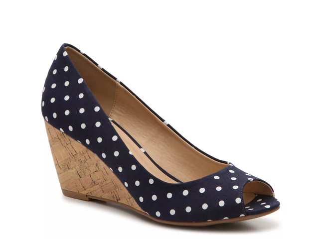 cl by laundry noreen wedge pump