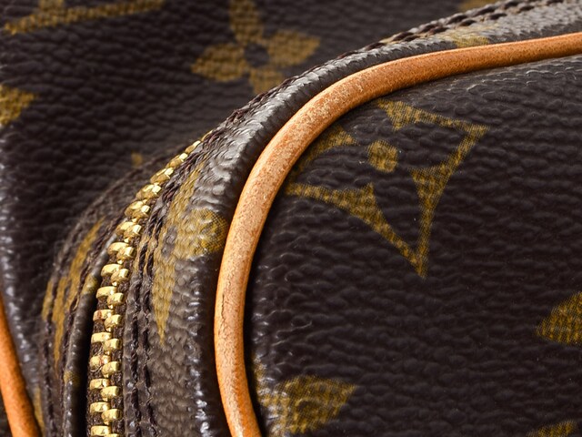 Louis Vuitton - Vintage Luxury Nil 28 Shoulder Bag - Free Shipping | DSW