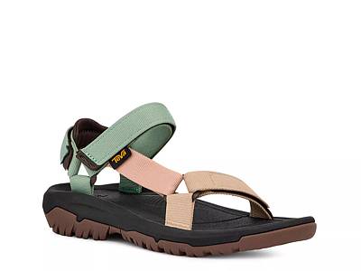 dsw nike sandals women's