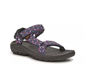 Teva hot sale hurricane boomerang