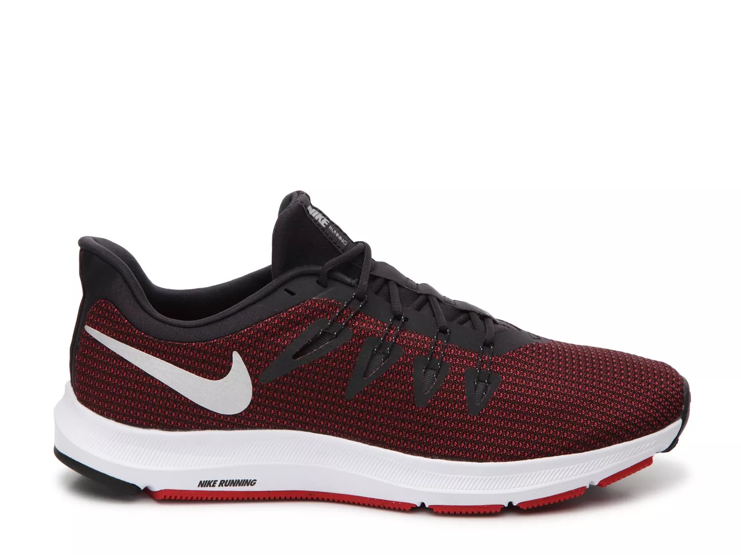 nike quest lightweight running shoe