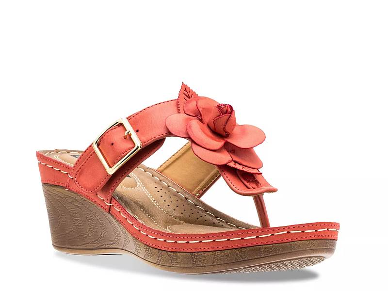 Steve Madden Petal Wedge Sandal - Free Shipping | DSW