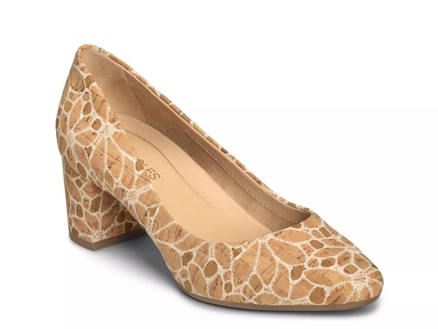 Aerosoles silver best sale pumps