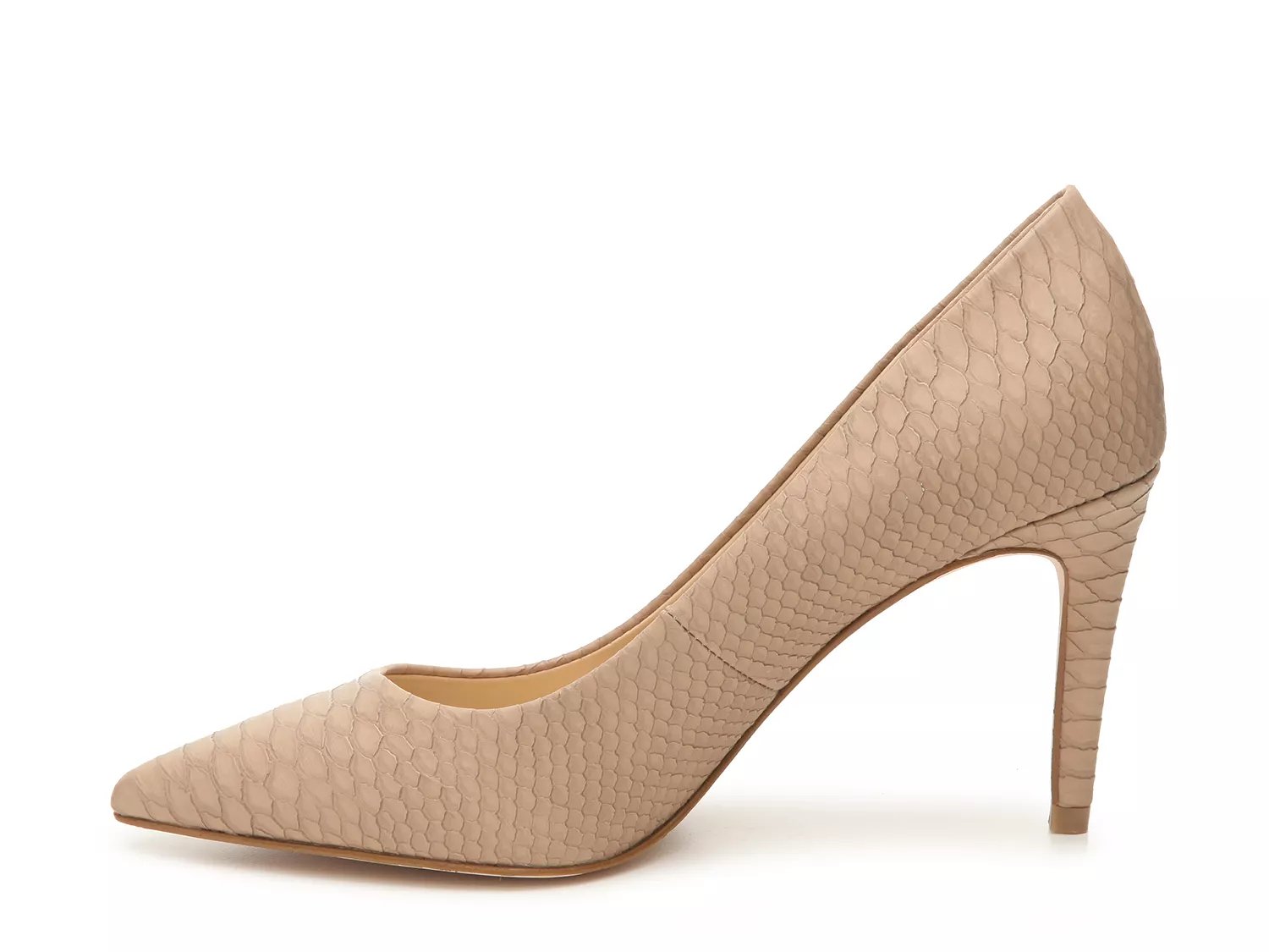 jessica simpson carpena pump