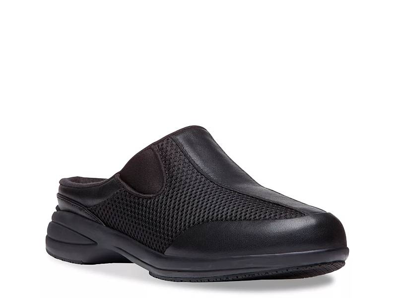 Non slip 2024 shoes dsw