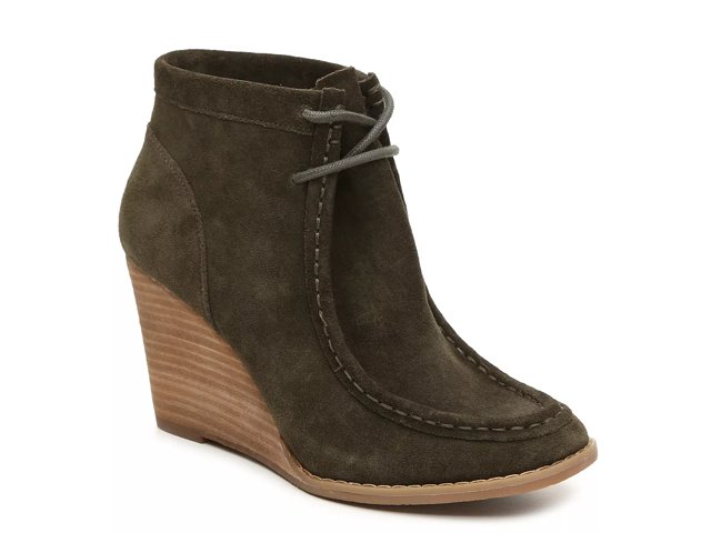 Lucky brand deals ysabel wedge bootie