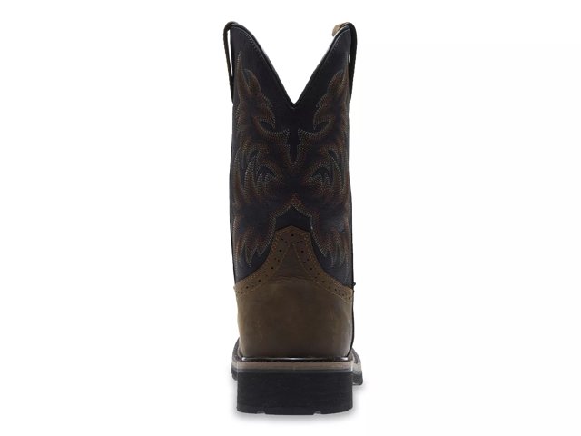 Wolverine rancher deals steel toe