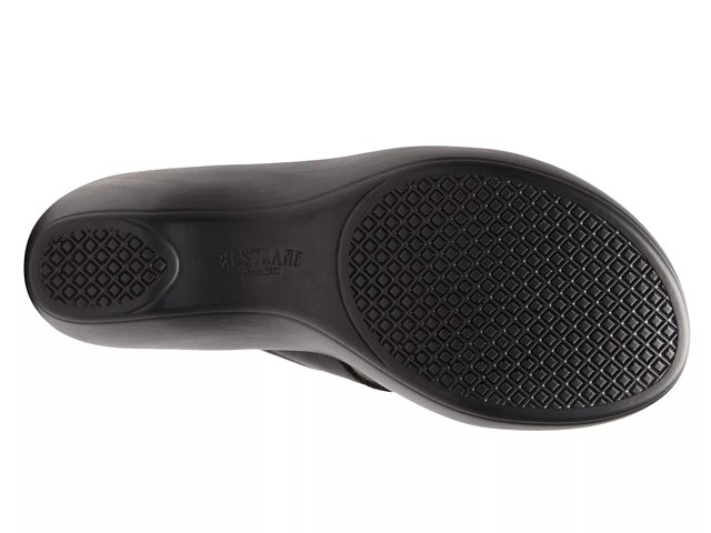 eastland willow wedge sandal