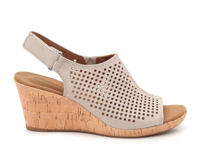 Briah wedge sandal 2025