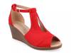 Closed toe store wedges dsw