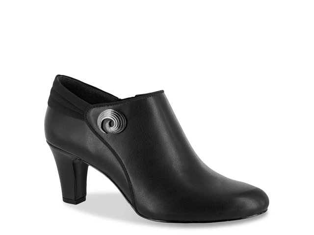 easy street whisper bootie